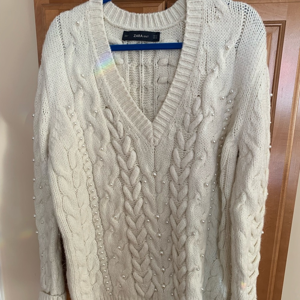Zara knit long sleeve cable knit pearl bead sweater Large